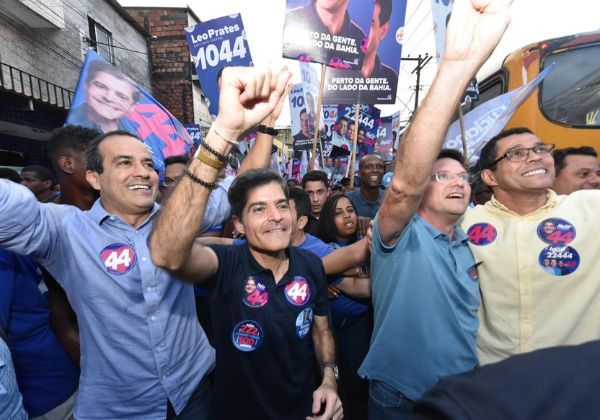 Eleições 2026: ACM Neto realiza primeira caminhada de campanha em Salvador