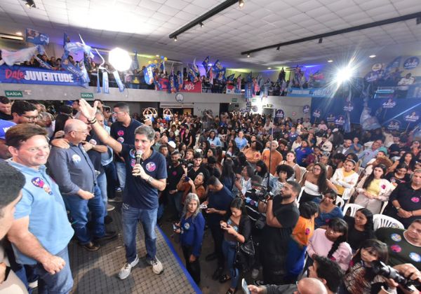 'Buraco do Jero': ACM Neto relata congestionamento e transtornos na BR-324 a caminho de Feira de Santana
