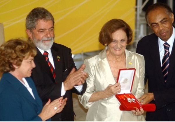 Lula lamenta morte da atriz Laura Cardoso: ‘Enorme talento’