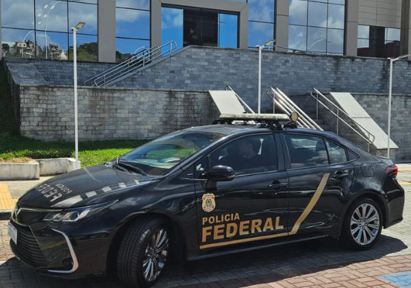 PF desarticula quadrilha que fraudou R$ 3,5 milhões em benefícios do INSS em Salvador