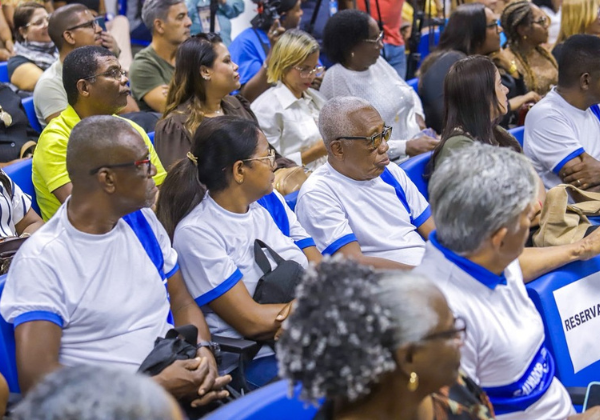Estudantes da rede municipal da EJA passarão a ter bolsa presença a partir de setembro