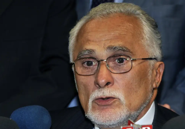 Ex-presidente do PT pede desculpas por suposta declaração antissemita