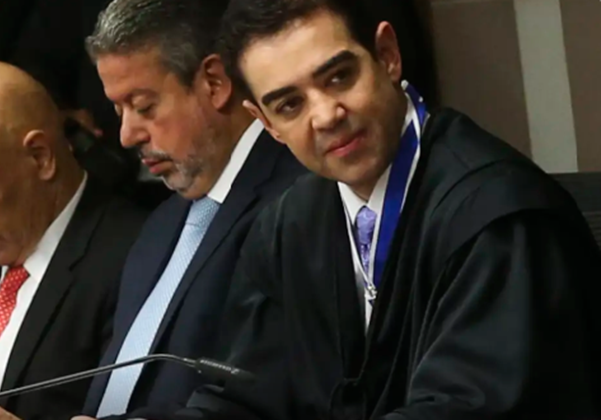Bruno Dantas planeja abrir empresa e voltar a advogar depois de deixar TCU