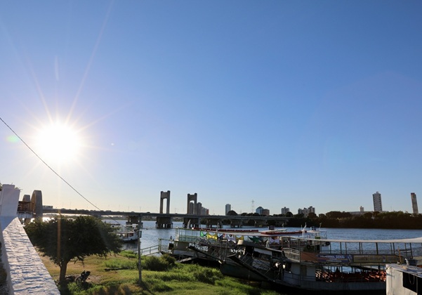 Salvador e mais 17 cidades terão radiação UV muito alta ou extrema até domingo (6)