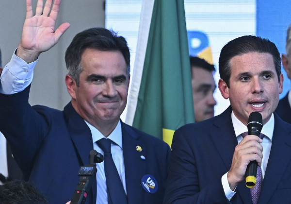 Hugo Motta e Ciro Nogueira se reuniram com Vorcaro na casa de Moraes, diz PF