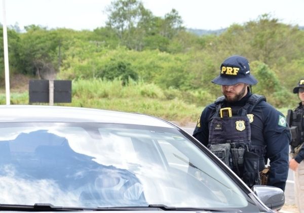 PRF reforça fiscalização nas rodovias da Bahia durante feriado de 7 de Setembro