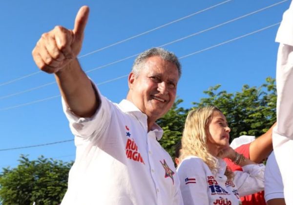 No Vale do Jiquiriçá, Rui Costa defende a universalização de creches e fala em ‘metas’ para educação