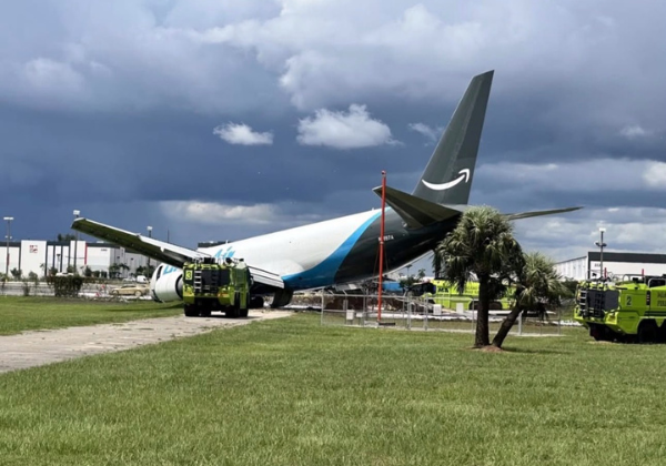 Avião cargueiro da Amazon cai próximo ao aeroporto de Miami