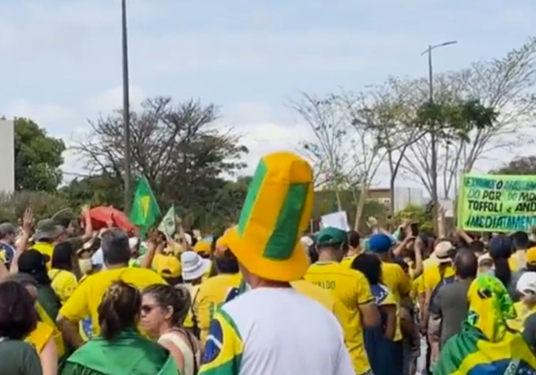 Manifestações pedem impeachment de Alexandre de Moraes; vídeo