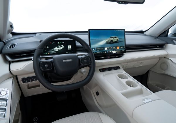 Vendas de carros elétricos e híbridos disparam 181% na Bahia em 2026