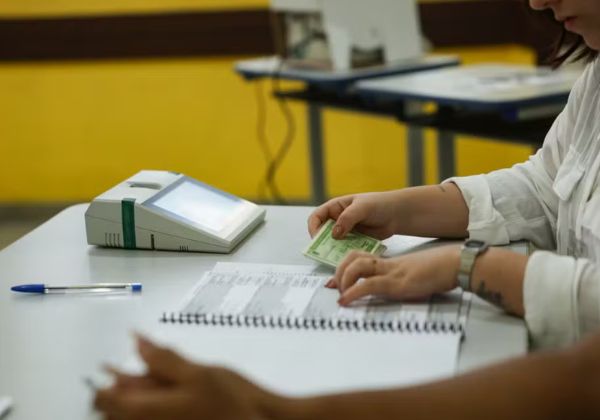 Mesários das Eleições 2026 terão direito a dois dias de folga por cada dia de trabalho