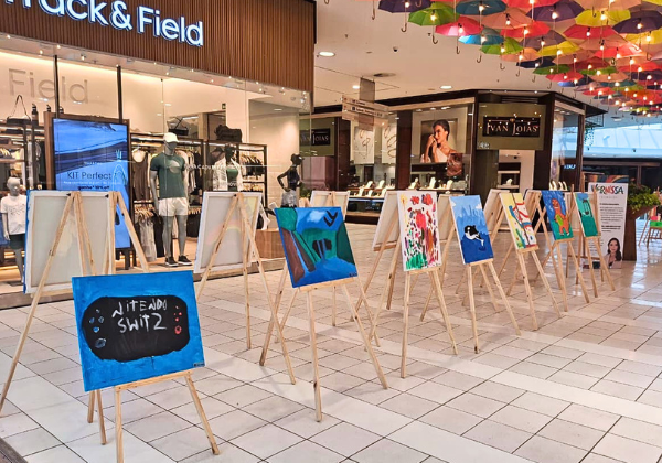 Exposição no Shopping Paralela exibe arte de crianças neurodivergentes