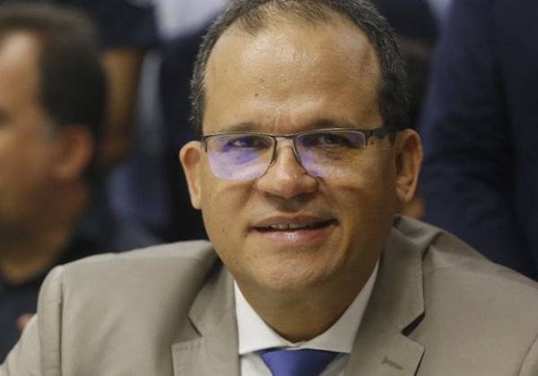 Ex-secretário de Comunicação de Salvador, Pacheco Maia, morre em Salvador