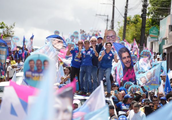 Em Camaçari, ACM Neto defende liberdade do eleitor na escolha dos candidatos
