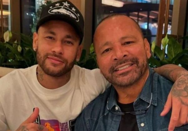 Mensagens da PF mostram Flávio Bolsonaro e Neymar Pai cobrando lobista ligado a Vorcaro