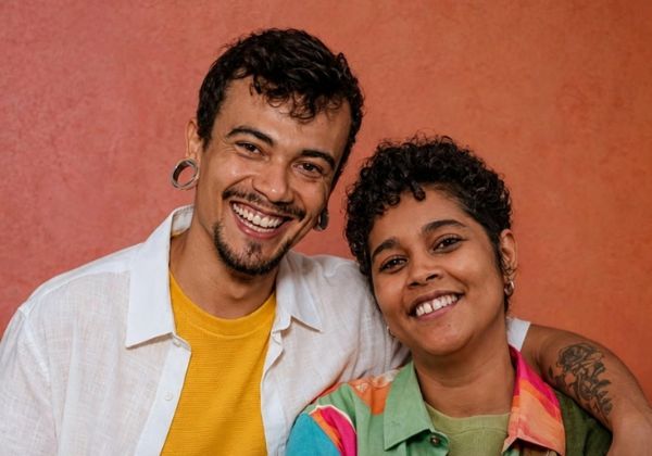 'Num Trem Pras Estrelas' celebra Cazuza e Cássia Eller em noite de música e poesia em Salvador