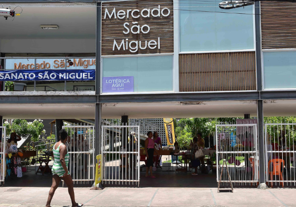 Mercado de São Miguel vira novo ponto de cadastramento de ambulantes para festas populares