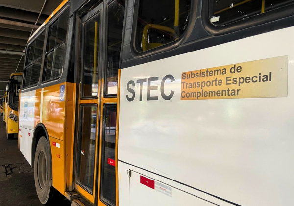 Prefeitura assina financiamento de R$95 milhões para renovar frota do STEC