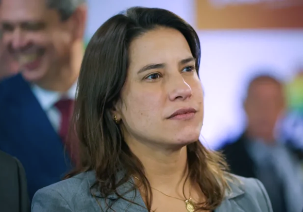 Raquel Lyra é reeleita governadora de Pernambuco