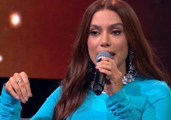 Anitta cobra TSE por decisão sobre candidatura de Garotinho após eleição