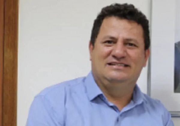 MP-BA processa prefeito de Caetanos por uso de verba pública em uniformes com nome do gestor