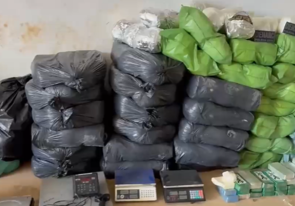 Polícia prende novo pessoas e apreende quase 1 tonelada de drogas; funcionária das Osid está entre os alvos
