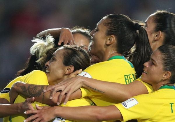 Inscrições para voluntários da Copa do Mundo Feminina 2027 terminam nesta quarta (7)