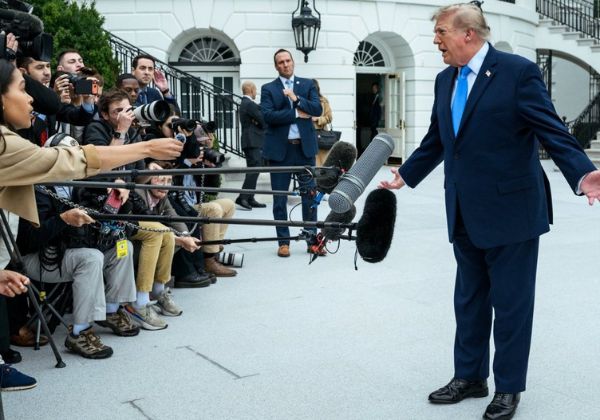 Deputados dos EUA acusam governo Trump de tentar interferir nas eleições brasileiras