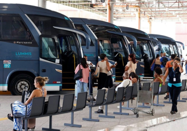 Rodoviária de Salvador deve manter fluxo habitual no feriadão, diz Agerba