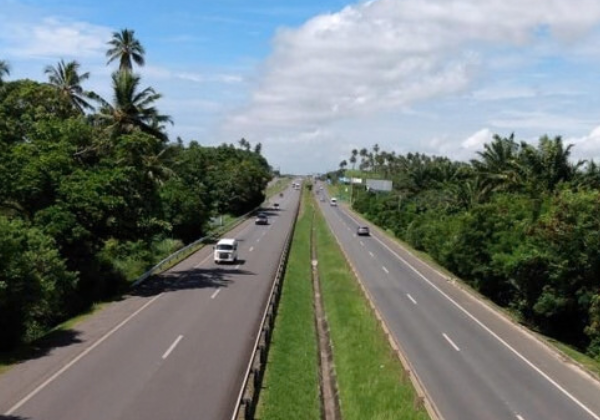 Rodovias preveem circulação de mais de 588 mil veículos no feriado do dia 12