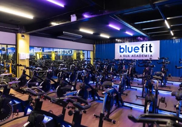 Wellhub fecha parceria com a Bluefit e amplia oferta de crédito para academias 