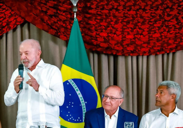 Lula se reúne em videoconferência com Jerônimo e prefeitos em mobilização por votos no 2º turno