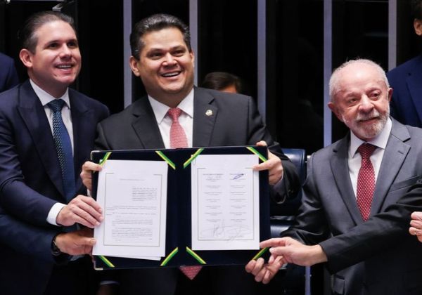 ‘Descanso de trabalhador não quebra empresas’, diz Lula após fim da 6×1
