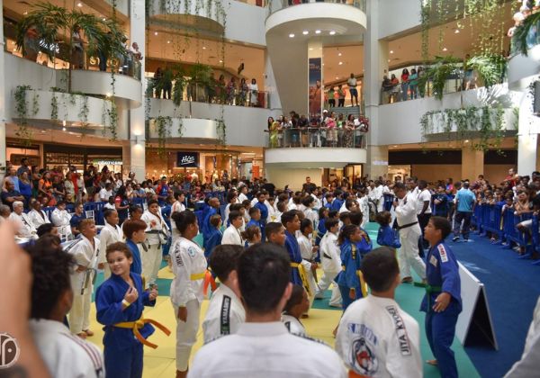 Shopping Barra encerra programação do Mês das Crianças com Festival de Esportes