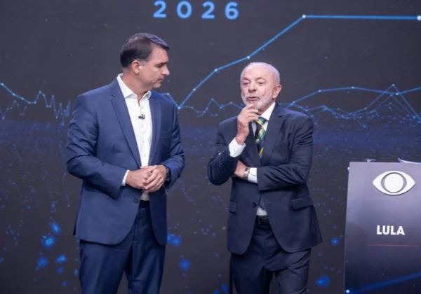 Flávio Bolsonaro e Lula ajustam estratégias com menos ataques em debate da Globo