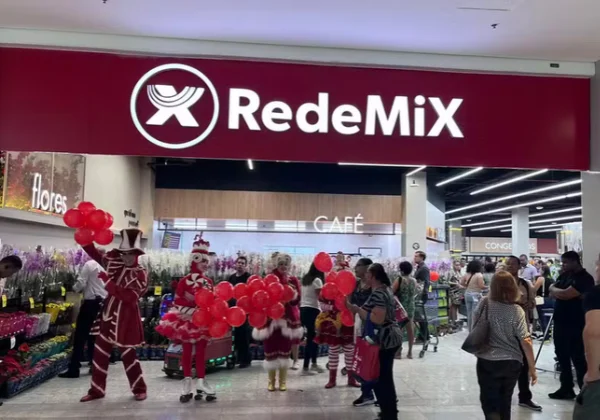 Músicos acusam RedeMix de fazer campanha eleitoral por camisetas com número 22; MPT entra com ação