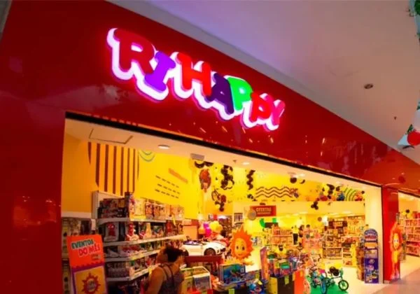 Ri Happy enfrenta dívida de R$ 827 milhões e corre para abastecer lojas no Natal 
