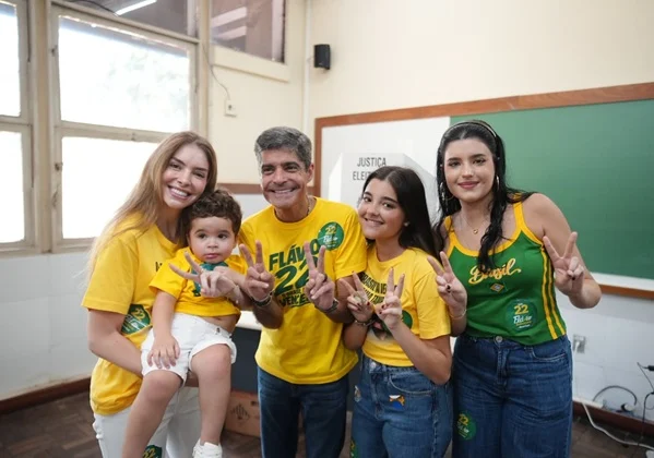 ACM Neto diz que Flávio assumiu compromisso de cuidar da Bahia e aposta em renovação política