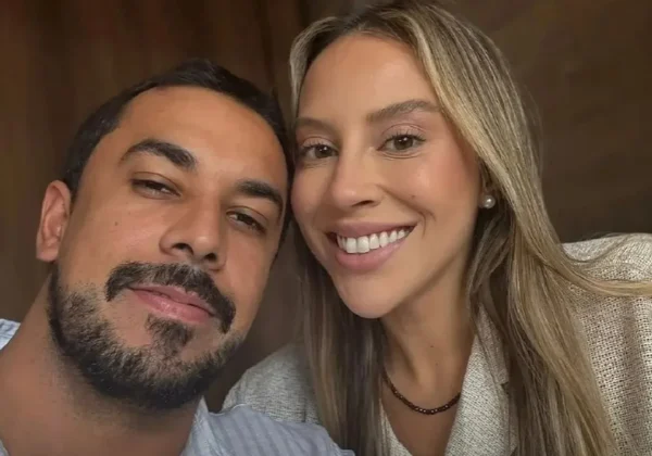 Ex-BBBs Renata Saldanha e Maike Allan anunciam que estão à espera do primeiro filho
